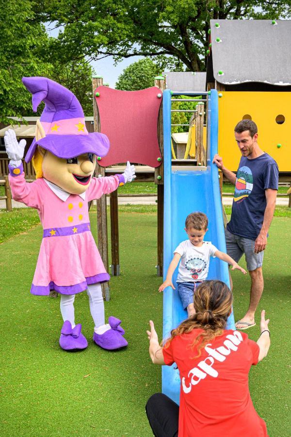 Camping Capfun La Breteche Лез-Эпес Экстерьер фото